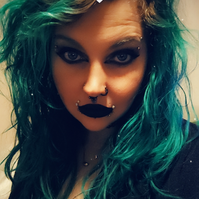 🕯️🔮 One Magical witch from those you couldn't burn. come enjoy some magic with me. 🔮🕯️