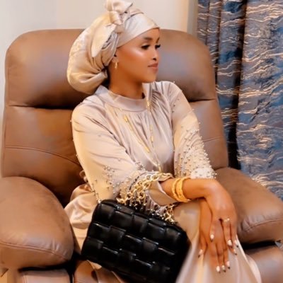 HawaK009's profile picture. Opacarophile 🌅 A MOM ❤️Communications director MCG, Journalist, project and campaign manager. Women’s rights activist & Women empowerment agent!