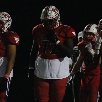 @PWHS_Football ‘25| 6’5 300lbs| LT/DT| 5.67 40| 14.3 100 |Coach/Trainer @Swiftfit215|  Mobile: 484-213-9699| Email: jaredthomaspayne223@gmail.com