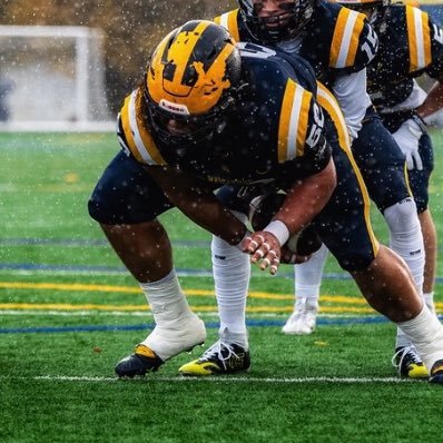 Bellevue HS II 6’3 302 II 2025 II 6’4 wing span ll Hand:10” II ⭐️⭐️⭐️OL II #425-269-9885 II 2x STATE CHAMP 💍NCAA ID 2212733963