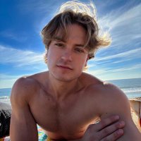 kegan (@kweengan) 's Twitter Profile Photo kegan (@kweengan) 's Twitter Profile Photo