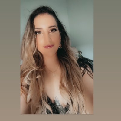 30, she/her, bisexual,open, August 19, Krewella❤️, piercings and tattoos,Chill😌,9/24/17💕 ,5/24/24💍Venmo: alymarie94