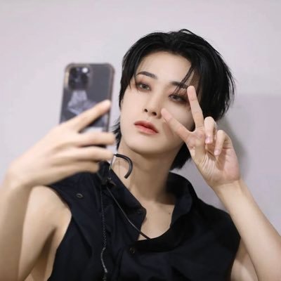 hyyongha's profile picture. wei (YONGHA) enjoyer