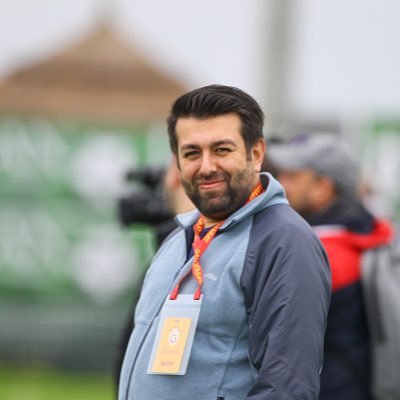 Marmara Üni. Gazetecilik mezunu... MALATYALI

@anadoluajansi @aa_spor ‘da muhabir...

Genelde Galatasaray'ı takip eder...
