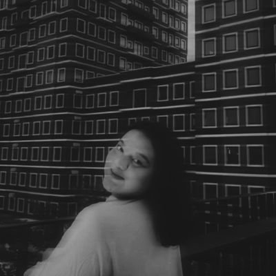 ghinautami's profile picture. cita-cita : jadi kloningan sandra dewi