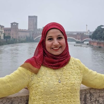 العلم يضيء العقول و نوره يمتد و يطول
