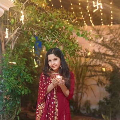 shwetasinharimz's profile picture. 🎂🎂 26th July 🌨️🌨️💃💃