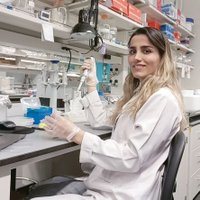 Arezoo Arvand (@arezou_arvand) 's Twitter Profile