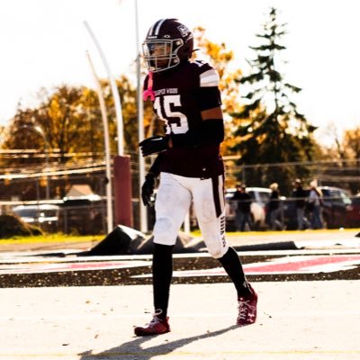 Harper Woods High School ‘24 | WR| Coach Contact : 1 (313) 979- 2888 | Personal Contact: 1 (313) 208-4134 | 3.3 GPA