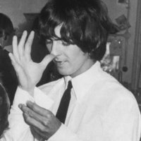 も (@mo_lennon) 's Twitter Profile