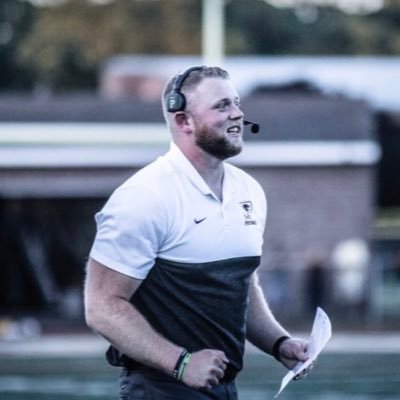 English Teacher @ Point Boro MMS | OL Coach @ptborofootball | HC Boys Spring Track | Former Team Captain and All Conference OL @ Albright College ‘19.