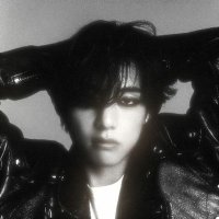 Ana (@hwzznana) 's Twitter Profile