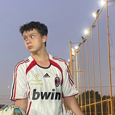 _leo730_'s profile picture. Feo, fuerte y formal 🦍🦍🦍 (blog personal)