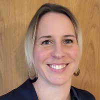 Emily Linnemann (@emlinne) 's Twitter Profile Photo Emily Linnemann (@emlinne) 's Twitter Profile Photo