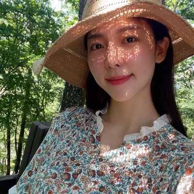 Li7002869868507's profile picture. It's getting cold