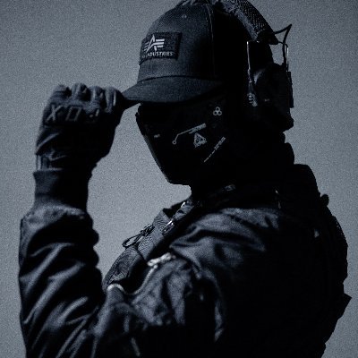 Internationally touring musician producing cyberpunk bass music for movies, video games and dystopian underground clubs.
Composed for Netflix & Bethesda