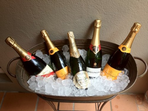 frenchriley's profile picture. Child bride with 2 grown kids. Enjoying life one trip at a time They should tell you when you're born:Have a suitcase heart, be ready to travel -Gabrielle Zevin