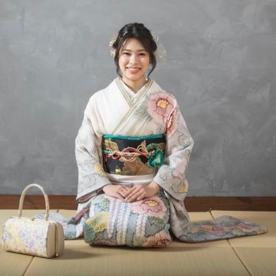 pearl_rakugirl's profile picture. Kyoto Univ. 地球工🌎B4 京大落研 道楽亭ぱある//ほおずき亭ぱある*生粋の大阪人。落語そのものな人生を謳歌中 ミクチャで落語配信も🍶Instagram☞https://t.co/CjAfNaDLkM