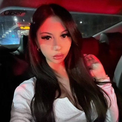 moniquejenn310's profile picture. 