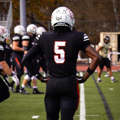 TRANSFER PORTAL WR 6’1 190LBS 3.6GPA
2 YEARS OF ELIGIBILITY