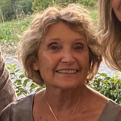 catherineriv32's profile picture. ancienne infirmière,mère et  grand-mère, s’inquiète de l’époque actuelle