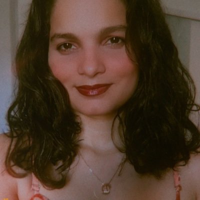 Quero um dia, ser mais do que uma simples sonhadora.