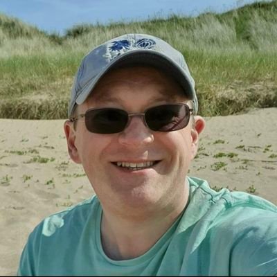 Dave_j_robinson's profile picture. Rocket ship builder, Pizza expert, loves the Sox, son of a mother.