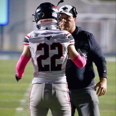 2026 height: 6 ft 220lb #22 Athlete 5-10-5 4.25 40 4.8 bench 315 squat 405 phone# 7178197323