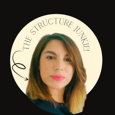 ThestructureJ's profile picture. I design AI-powered, human-first systems for founders. ClickUp, Notion & GPTs as your second brain. Scaling brilliance

I see you looking at my TWEETS🍈🍈 🤣