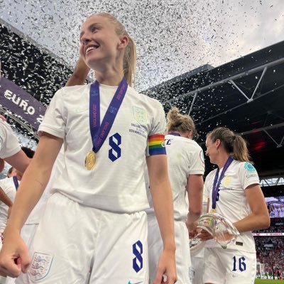 the latest news, updates, and social media content of arsenal and england centre-back/midfielder leah williamson | public content only | fan account