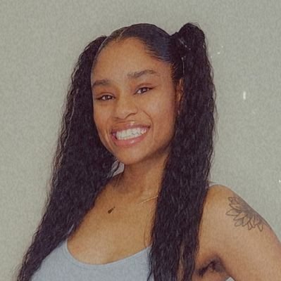 MorbidSunflower's profile picture. 