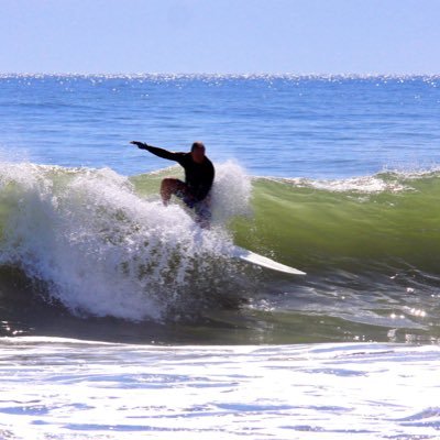 Army Paratrooper (1972-75), retired Police Sergeant, ADK46r, AT Hiker, Strong Conservative/Constitutionalist, still surfing at 70 years of age.