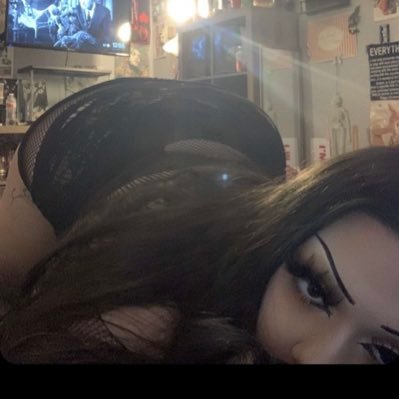 only respond to “menu” and “sent” dm fee $5 |$porquealexis 🔞🃏N$FW