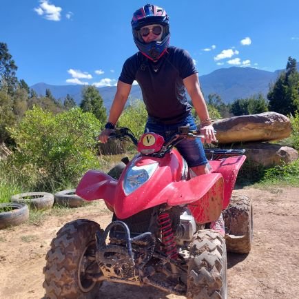 barc14's profile picture. Es tu vida,no dejes que  nadie te haga sentri culpable por vivirla a tu manera.🇪🇨🇦🇷🇪🇸🇨🇵