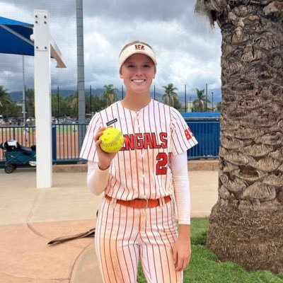 Esperanza High School Varsity Softball | 2025 | BSC Bengals Nichols 16U | UNCOMMITTED OF/1B | 5’11 | 155 lbs. | jennagober@gmail.com | 3.96 GPA | Isaiah 41:10