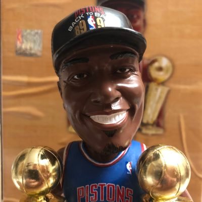 I'm a big fan of Isiah Thomas. アイザイア トーマス Bad Boys 💙🤍❤️ From Japan.🇯🇵 I can’t speak English😂 ※お写真、動画等問題がありましたら削除致しますのでご連絡下さい。