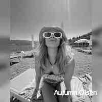 ollensnutumn_a's profile picture. 📻: iheartradio 1075theriver alum ✨
📸: photographer | racheloxfordcollective ✨
📰: writer✨