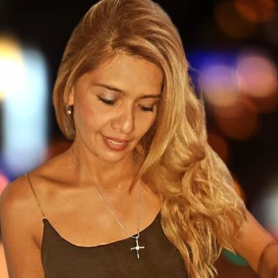 nansanz's profile picture. Hincha del Mas Grande #River🐔🏆
Mamá de Flor, kiara y Virginia❤️