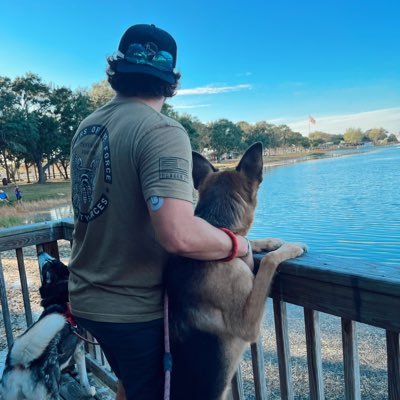 Florida🏝Air Force Vet 🇺🇸 Die Hard Yankee Fan ⚾️ Dog Dad🐶🐶🐶