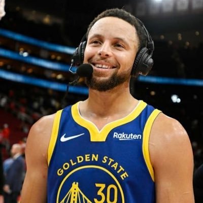 1, 2, 3, 4 rings in my bank account, bitch @warriors @49ers