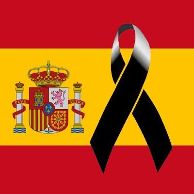 Los comunistas se hicieron ateos cuándo leyeron la Biblia:
-Te ganarás el pan con el sudor de tu frente.
-No robarás.