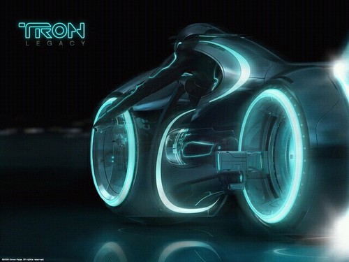 Sci-Fi & Sci-Fan listening fan who cycles everywhere.