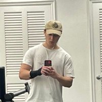 johnny? (@_yaboijohnny) 's Twitter Profile