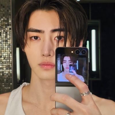 hoonieversality's profile picture. for #ENHYPEN || ia