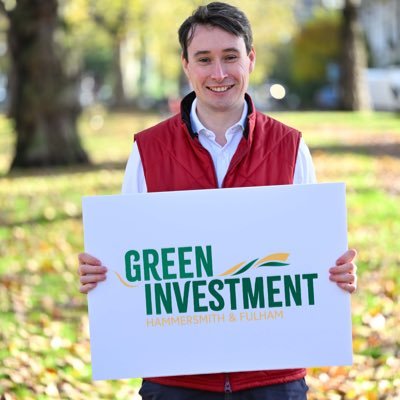 Labour Councillor for Coningham ward. Hammersmith & Fulham cabinet member for finance & reform. Economist, formerly at the Bank of England & CBI. 🏴