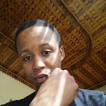 OBtwizzle's profile picture. 