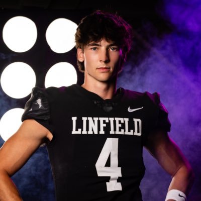 DevonJMurray's profile picture. 