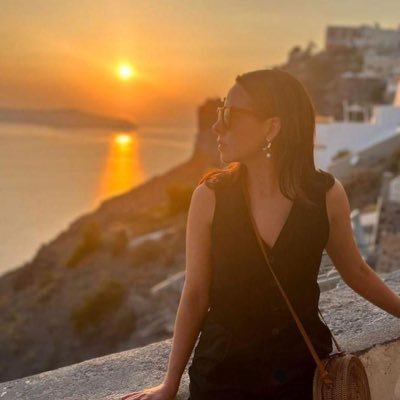 __SarahReilly's profile picture. English & Drama Teacher 🎭 Literacy Coordinator 📚FDTA Adjudicator 🩰