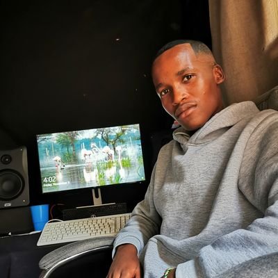 uuRiicchy's profile picture. Photography 📷
Working on @Vision 18 & @Hip Hop I believe movement