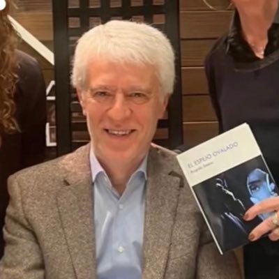 Fiscal General desde 1993. Escribo historias de ficción. Podés seguirme también en Instagram @ri_saenz_